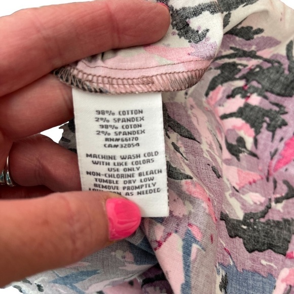 URBAN Outfitters Pink Retro Floral Print Fitted Dress with Ruffled Bottom - Picture 10 of 11